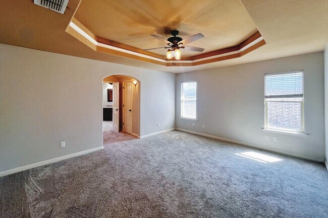 Building Photo - 5518 104th St