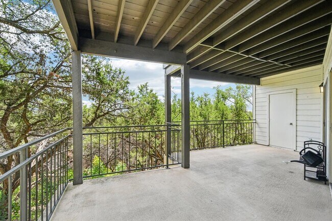 Building Photo - 6000-22 Shepherd Mountain Cove