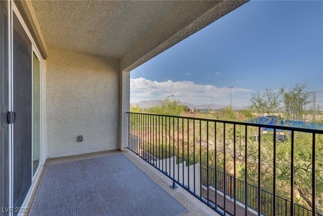 Building Photo - 3800 Enchanted Sky St