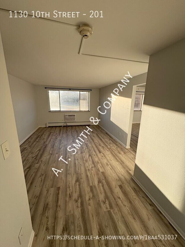 Building Photo - 1130 10th St