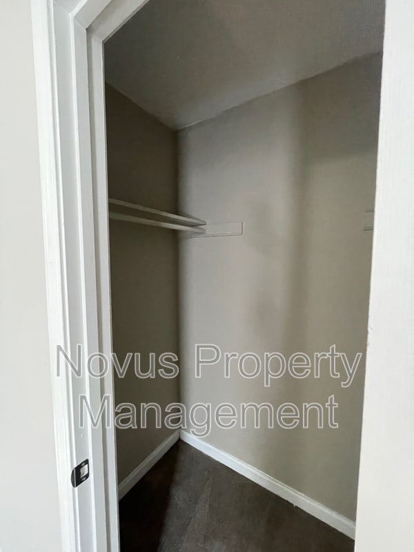 Building Photo - 761 South St