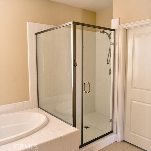 Building Photo - 56 Twin Gables