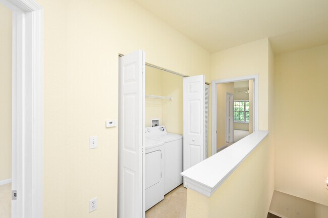 Building Photo - 5062 NW 44th Ln