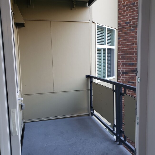 Building Photo - 5440 Leary Ave NW