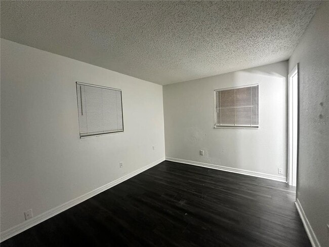 Building Photo - 4655 Cepeda St