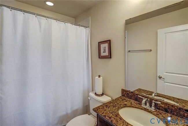 Building Photo - 441 Creekwillow Dr