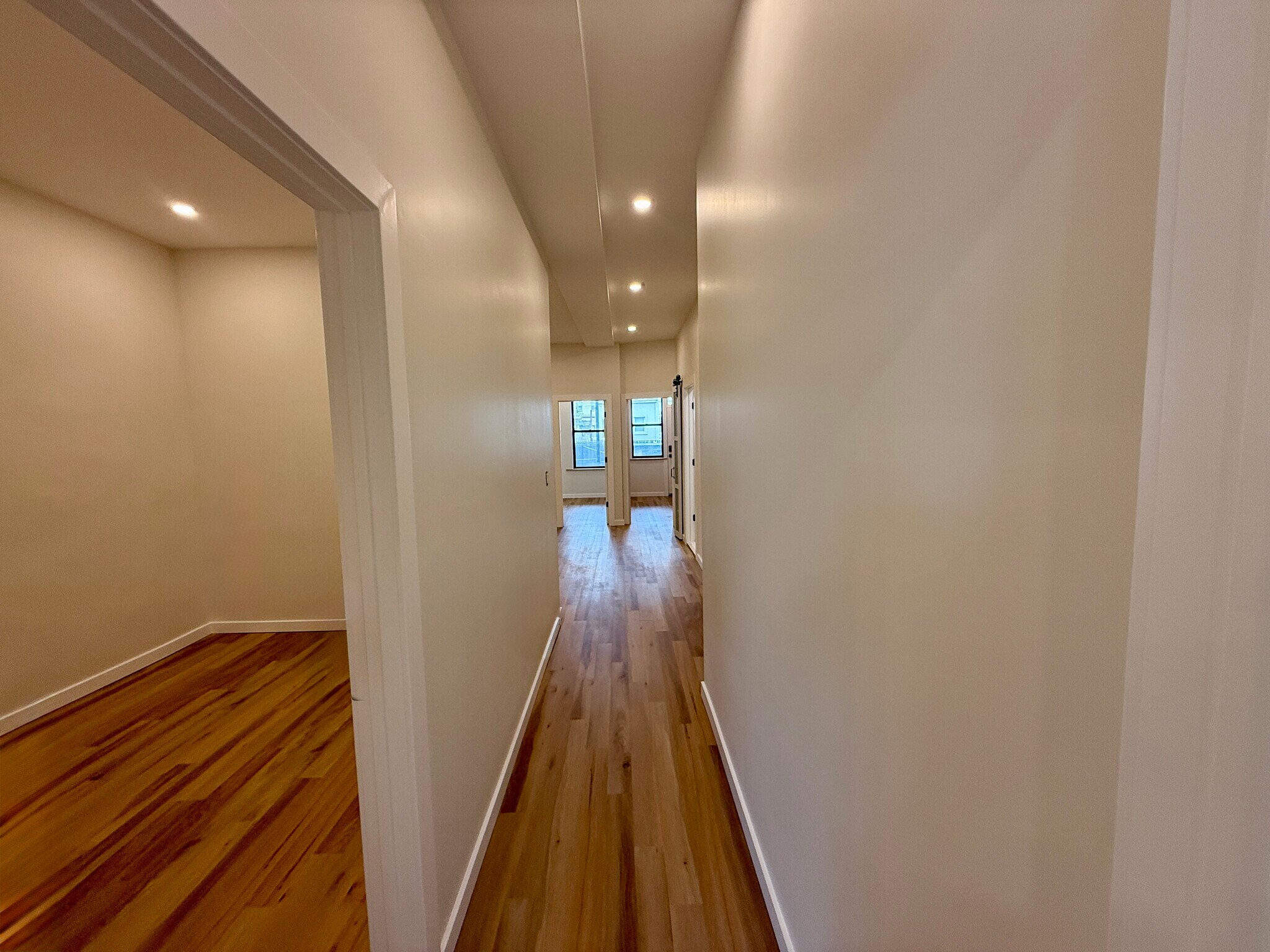 Building Photo - 139 Autumn Ave