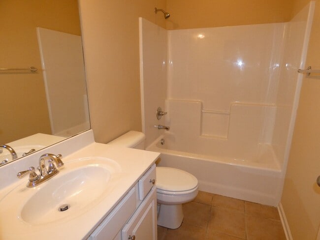 Building Photo - 1543 Inverness Cove Ln