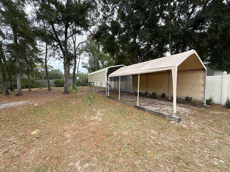 Building Photo - 851 S Oak Crest Path