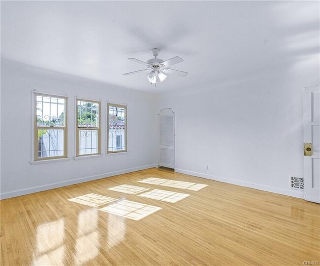 Building Photo - 1119 S Crescent Heights Blvd