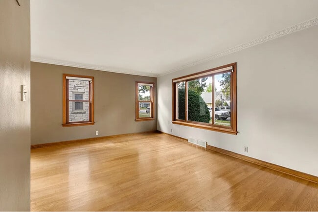 Building Photo - 2816 N 75th St