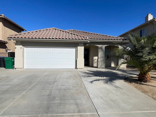 Primary Photo - Coming Soon for Lease! 3 bedroom single st...