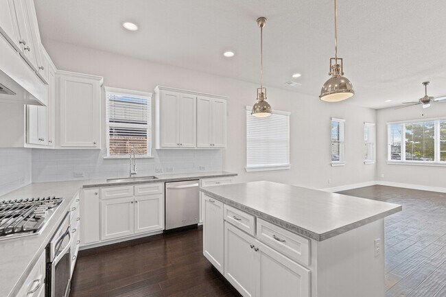 Building Photo - 126 Wimberly St