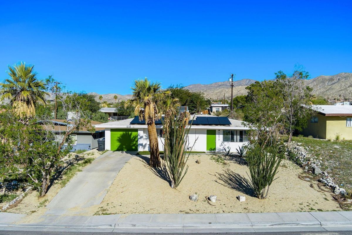 Building Photo - 66970 Desert View Ave