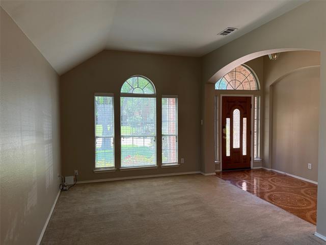 Building Photo - 405 Love Bird Ln
