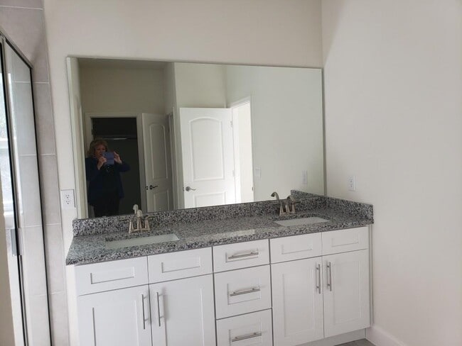 Building Photo - 559 Coronado Cv Rd