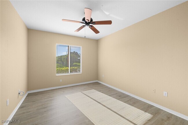 Building Photo - 6360 Aragon Way