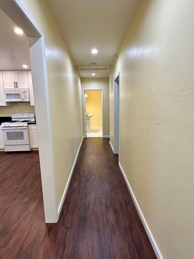 Building Photo - 3626 31st St