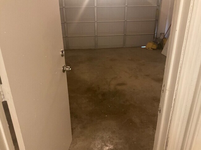 Building Photo - Beautiful 4 Bedroom Home in Northwest San Antonio, Close to Helotes