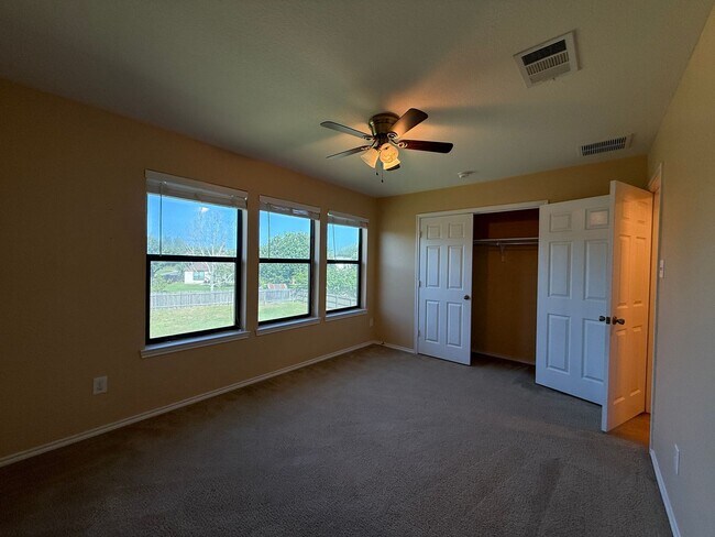Building Photo - 2250 Howry Dr
