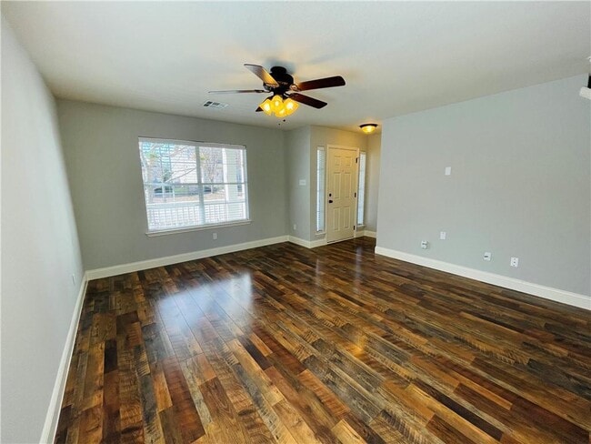 Building Photo - 1804 Lost Maples Loop