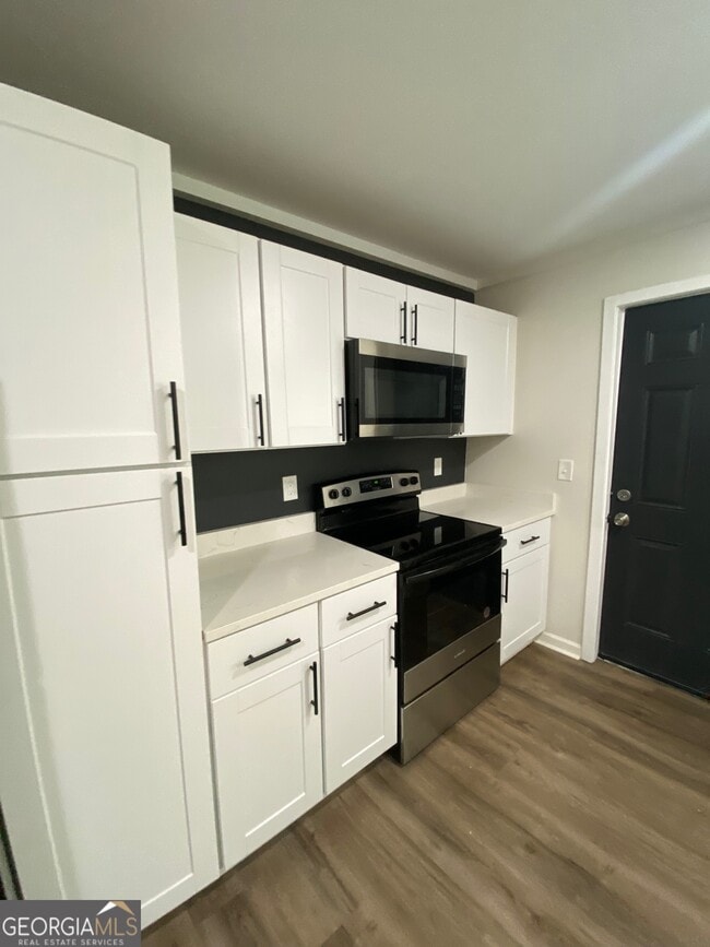 Building Photo - 901 Pacific Ave