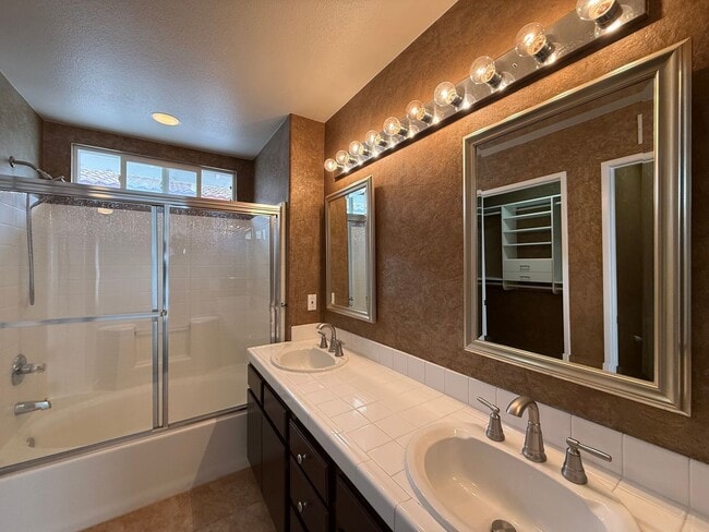 Building Photo - Spacious 3BR San Diego Home with Large Primary Suite, 2-Car Garage & Private Backyard!