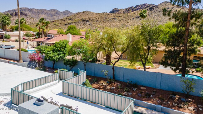 Building Photo - 3351 E Las Rocas Dr
