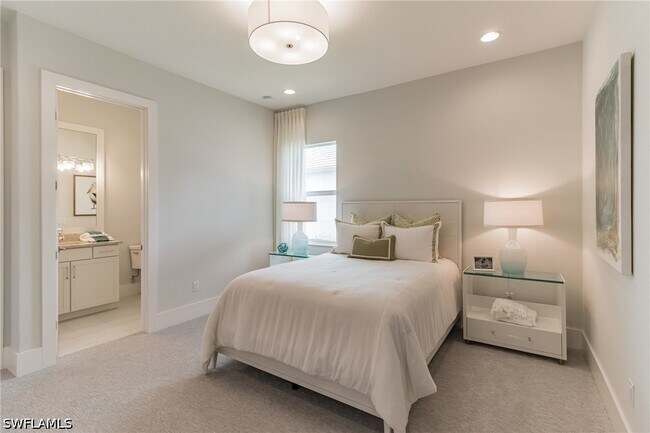 Building Photo - 6051 Plana Cays Dr