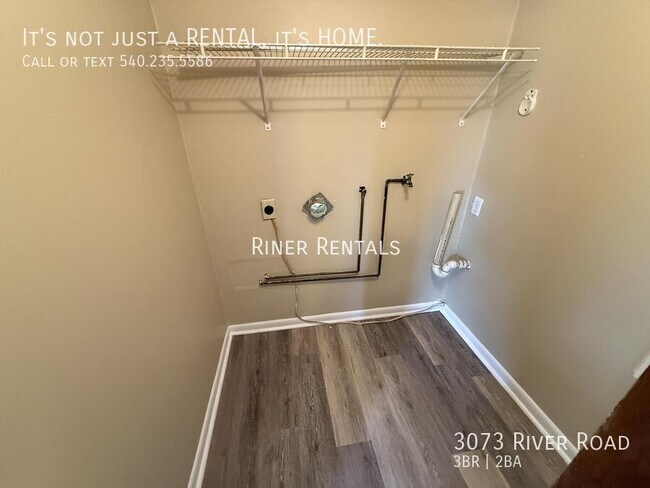 Building Photo - 3073 River Rd