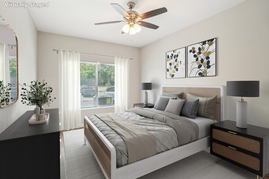 Building Photo - 14522 N Nebraska Ave