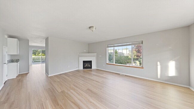 Building Photo - 3 Bed 2.5 Bath - Fireside - NAS Whidbey - Groups