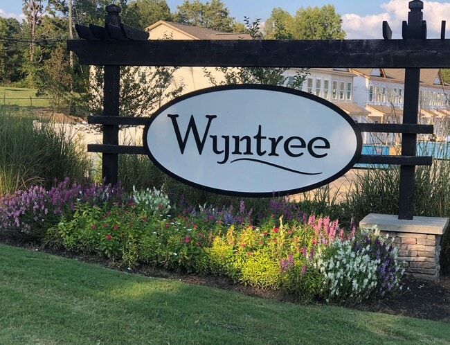 Building Photo - 3BD/2.5 Bath Townhome in Midland Wyntree Community- AVAILABLE NOW