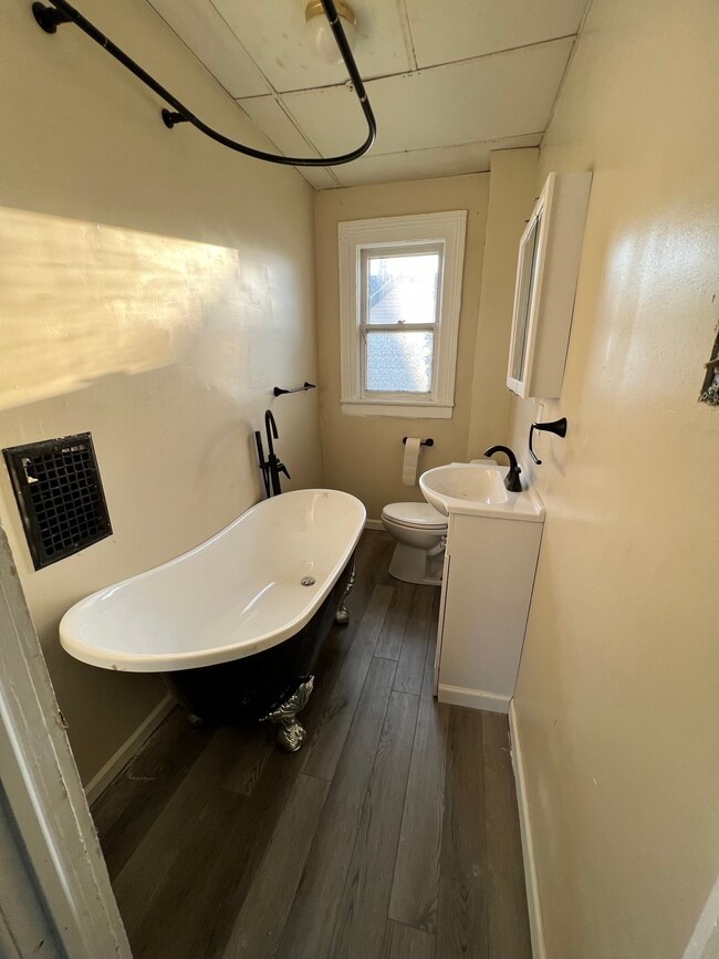 Building Photo - 114 Dr Samuel McCree Way