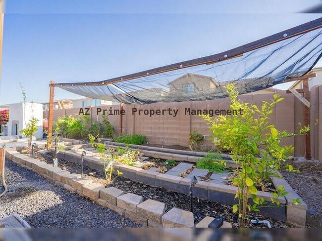 Building Photo - 12125 W Luxton Ln