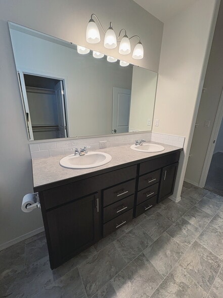 Master Bathroom Vanity - 7608 W Corona Dr