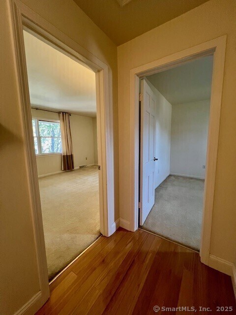 Building Photo - 15 Carriage Path N