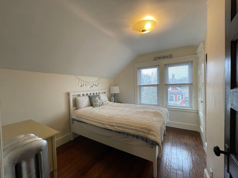 Building Photo - 1 Langham Rd