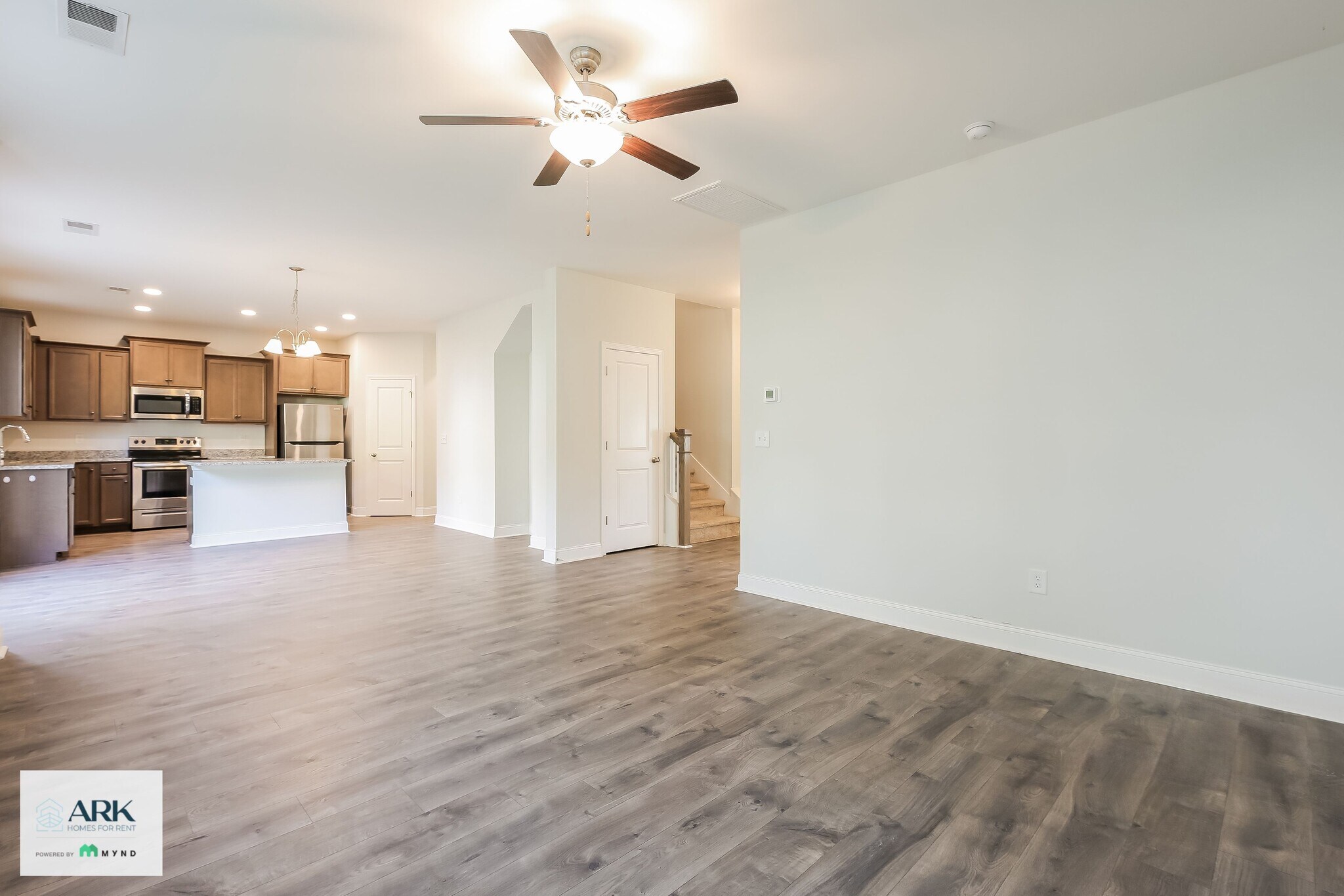Building Photo - 301 Woodgate Wy
