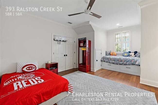 Building Photo - 393 Ralston Creek St