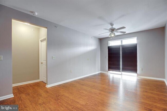 Building Photo - 2665 Prosperity Ave