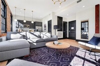 Building Photo - 1148 S Peters St