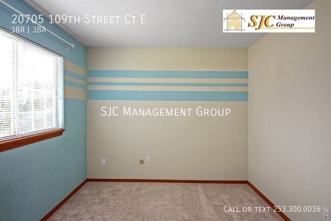 Building Photo - Beautiful 3 bedroom, 2.5 bath, 1800 sq ft ...