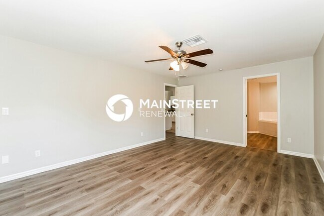 Building Photo - 3 Bedroom Pet-Friendly Home in Cape Coral, FL with Main Street Renewal