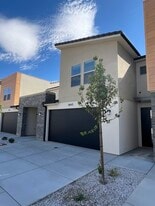 Front view - 5643 S Duel Ln