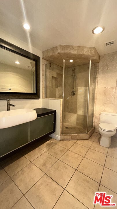 Building Photo - 4337 Marina City Dr