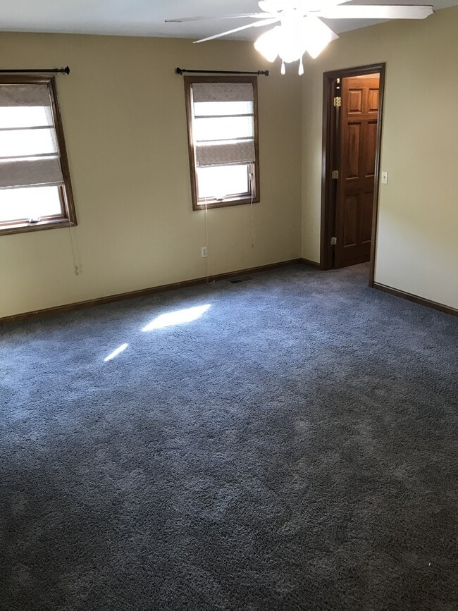 Building Photo - 5726 Fox Mill Run