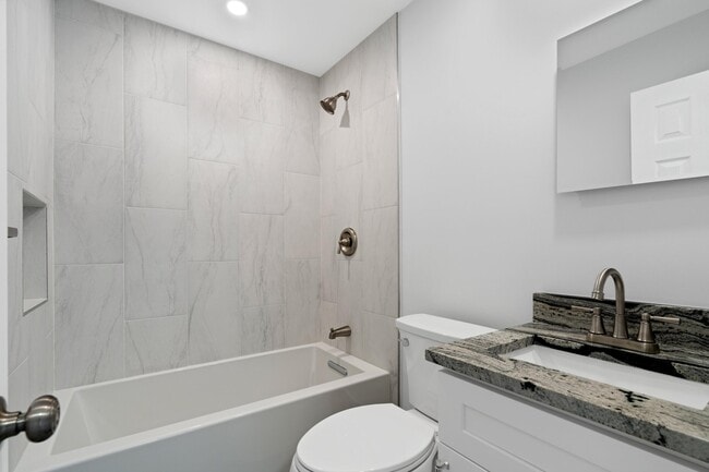 Building Photo - 1319 Douglass Ave