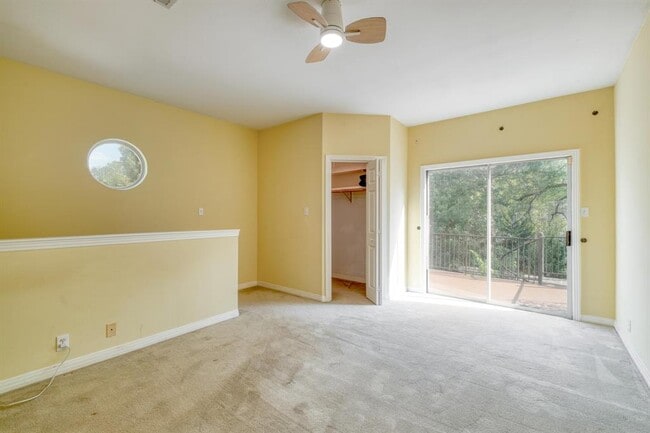 Building Photo - 1404 Juliet St