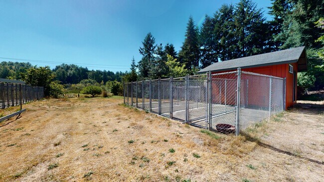 Building Photo - May Valley Road business opportunity available - 2 bedroom 1 bath home with carport & office and ...